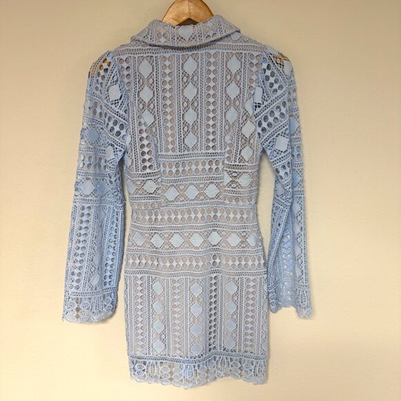 *NEW* En Saison Crochet Shirt Dress - Picture 4 of 11